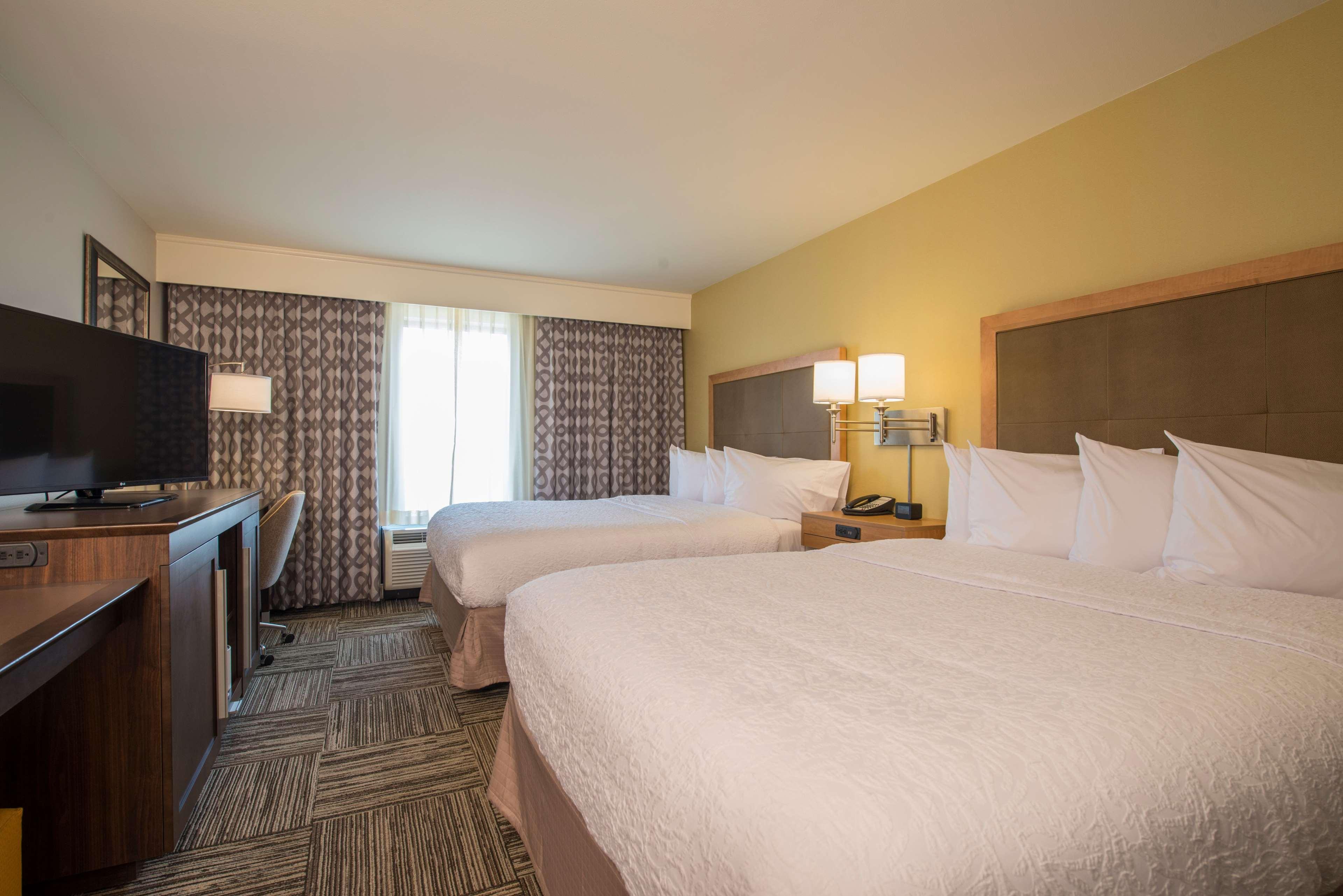 Hampton Inn וויינסבורו מראה חיצוני תמונה