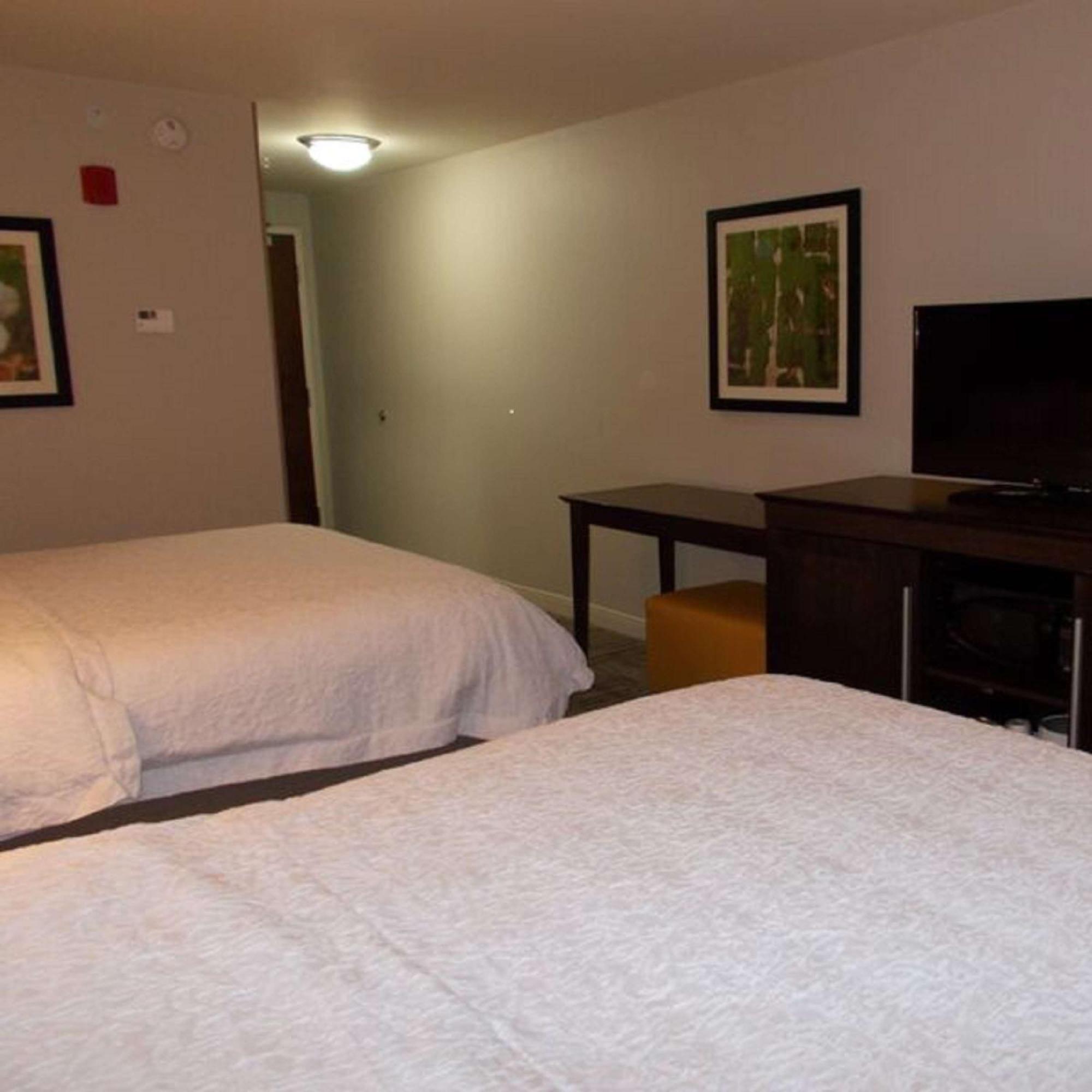 Hampton Inn וויינסבורו מראה חיצוני תמונה
