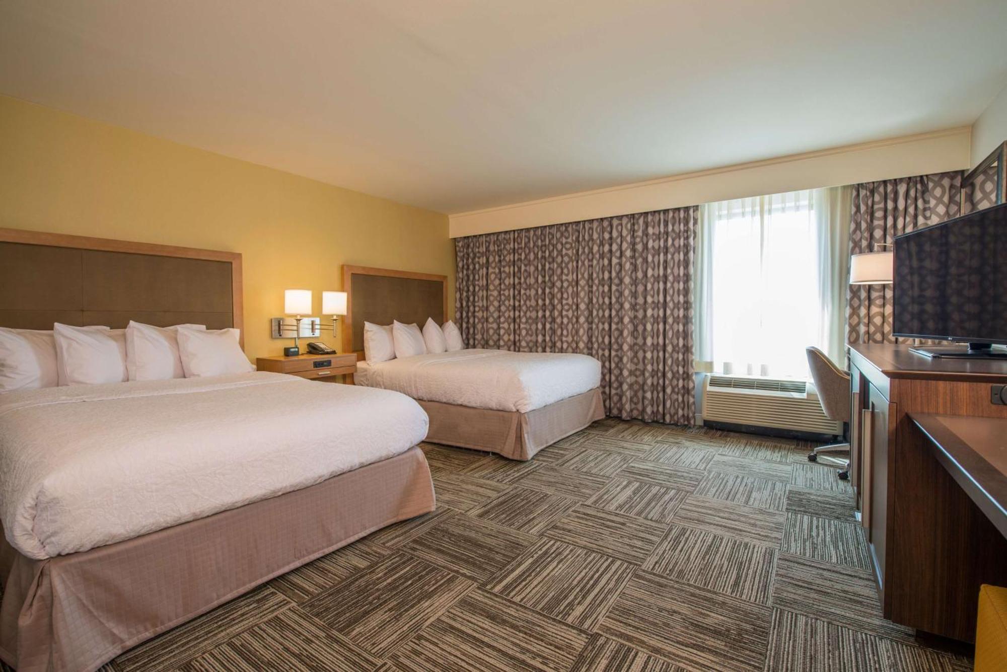 Hampton Inn וויינסבורו מראה חיצוני תמונה